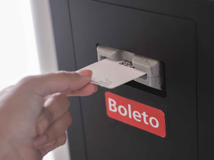 Identifican plazas comerciales amparadas contra tiempos de cortesía