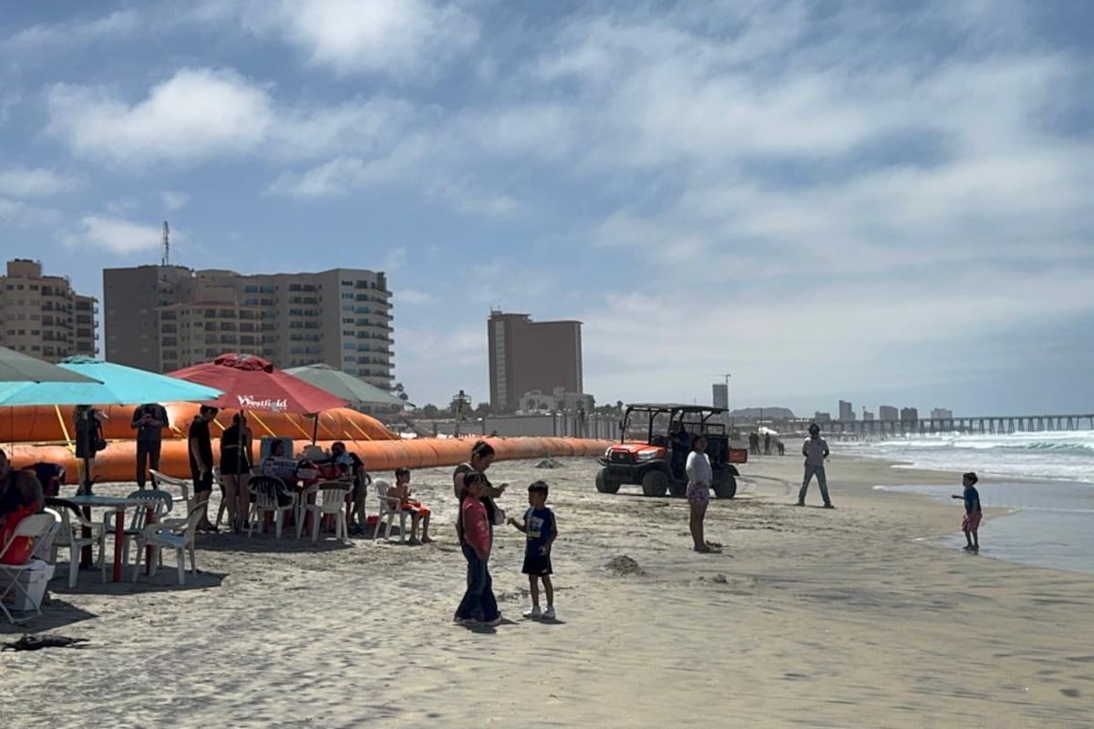 Baja Beach Fest transforma la playa de Rosarito; cierran estacionamiento y avanzan los preparativos