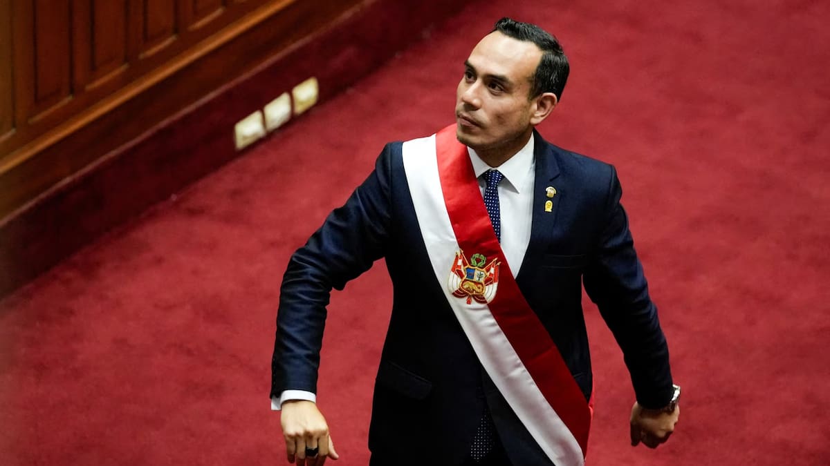 El Congreso peruano aprobó con 75 votos la censura de José Jerí, marcando el octavo cambio presidencial en menos de diez años. (Reuters)