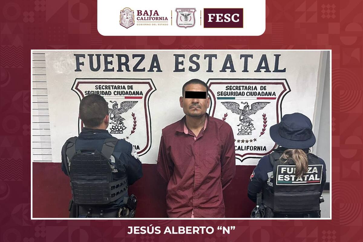 Hombre es arrestado por agredir a su pareja