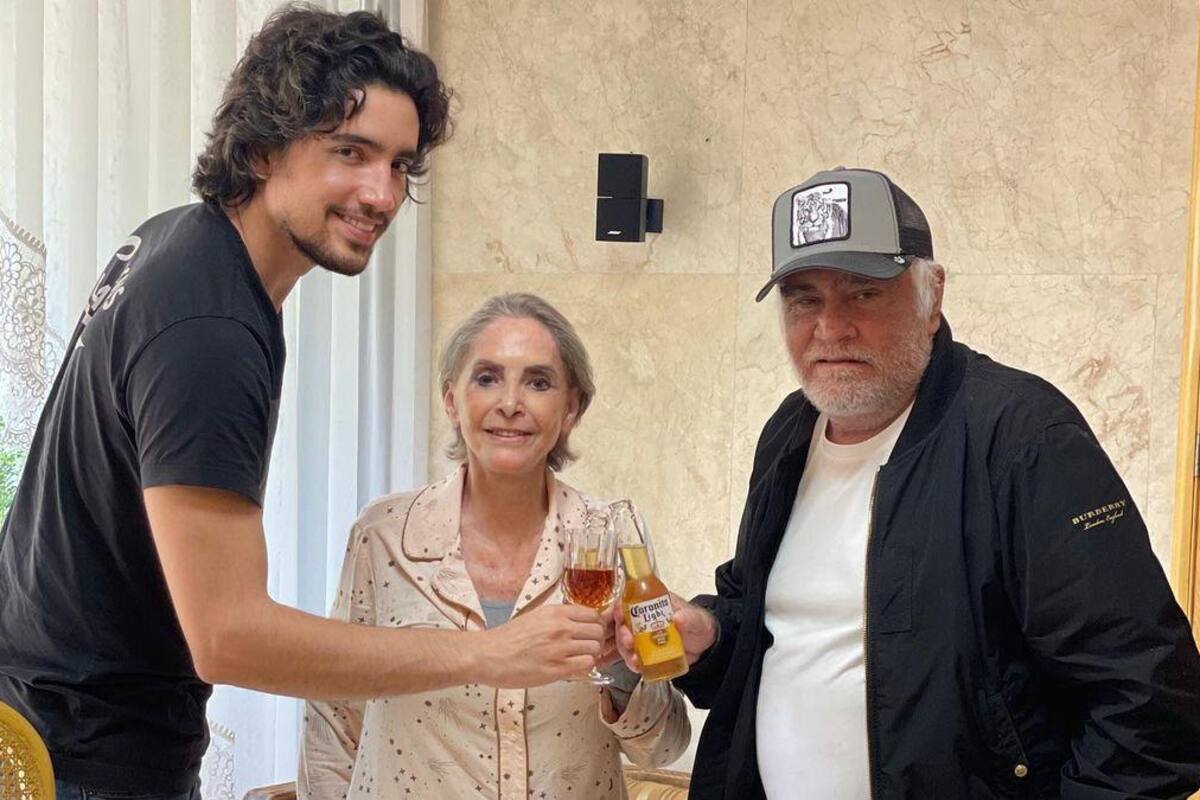 Alex Fernández dedica emotivo mensaje de cumpleaños en honor al recuerdo de Vicente Fernández