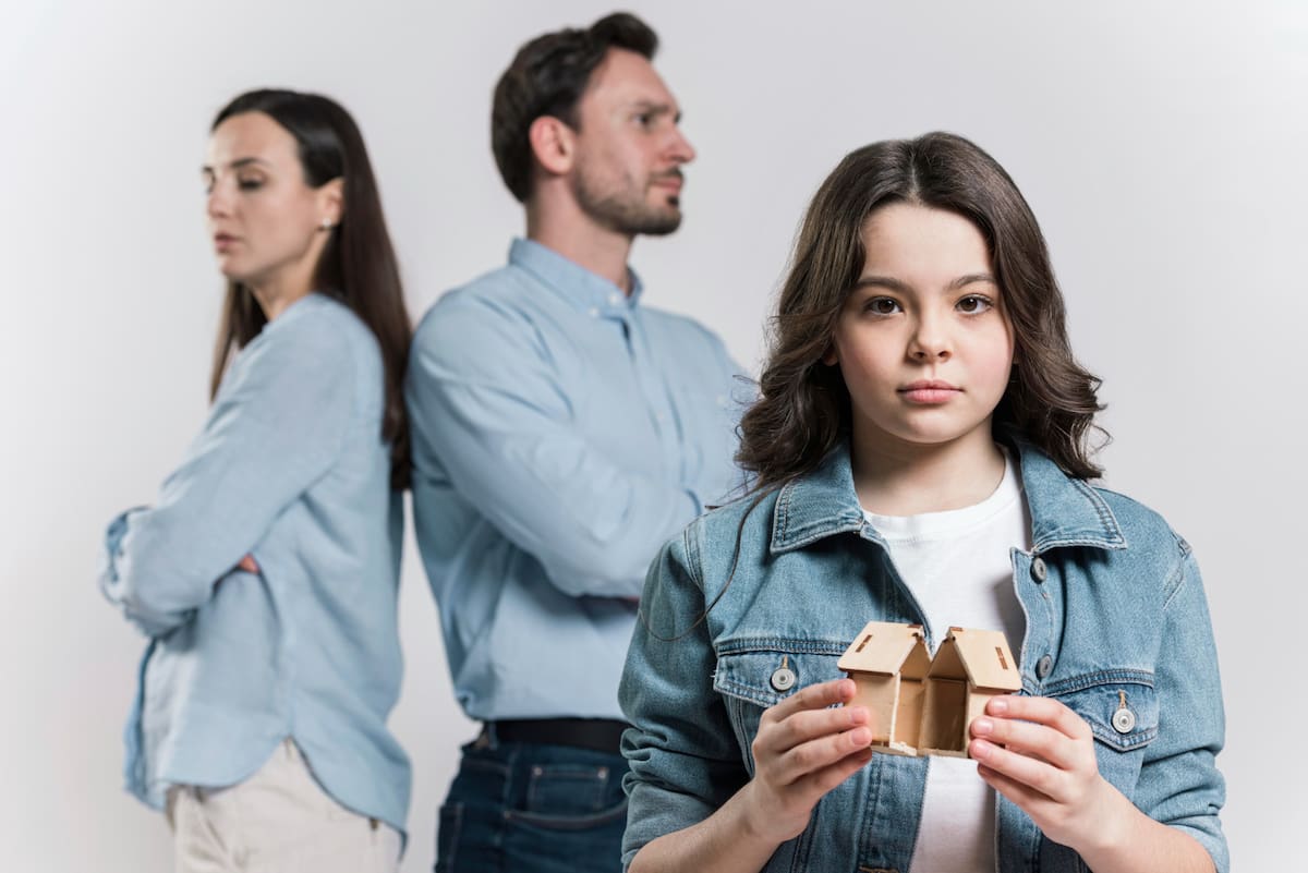 Después de un divorcio, la forma en la que se cubren los gastos de una familia se modifican, porque ahora ambas partes comparten esta obligación. | Foto: Pexels