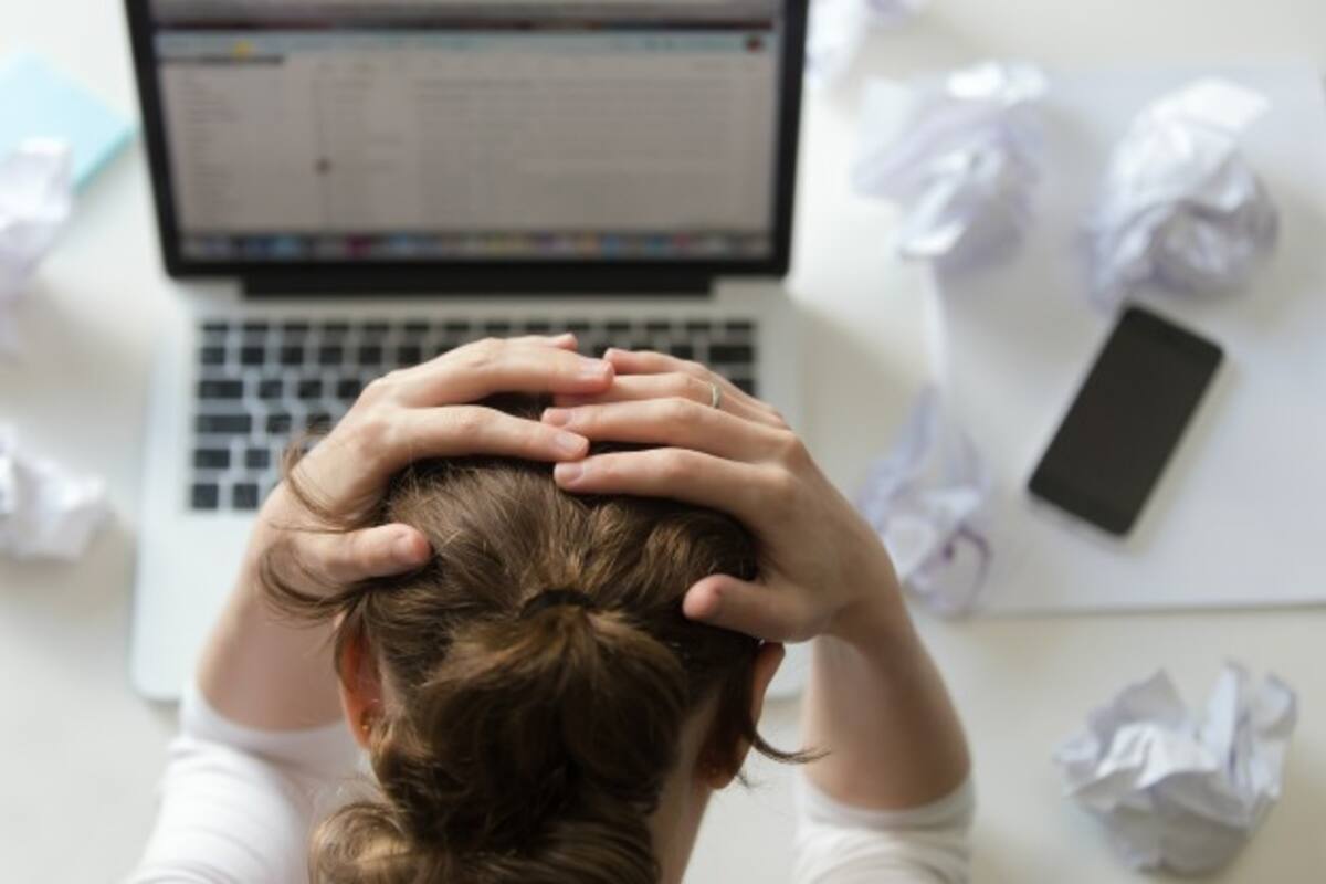 No eres tú, es el home office: Trabajar en casa puede agotarte física y mentalmente