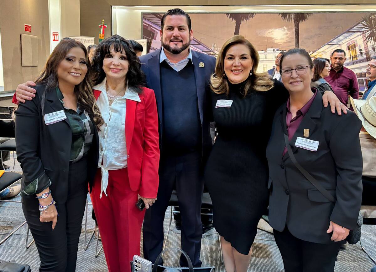El alcalde de Tijuana, Ismael Burgueño Ruiz, participó en el Primer Encuentro Nacional: Perspectiva Municipal del Programa “100 Puntos” de la Presidenta Claudia Sheinbaum Pardo.