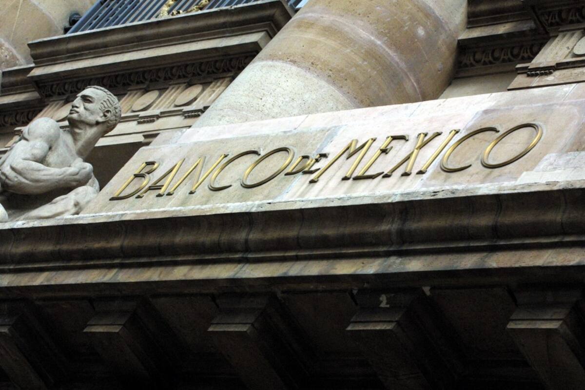 Banxico ve desaceleración mayor a la anticipada