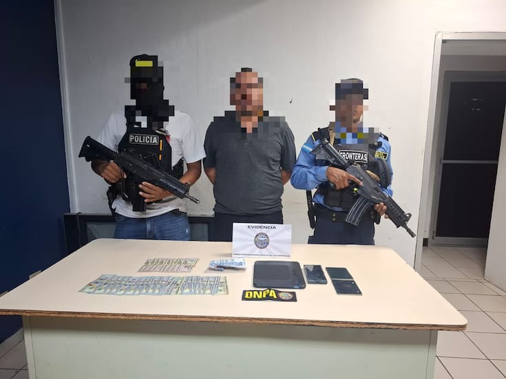 Detienen a piloto privado del cantante Julión Álvarez en Honduras tras mantener orden de captura activa y por tráfico de drogas