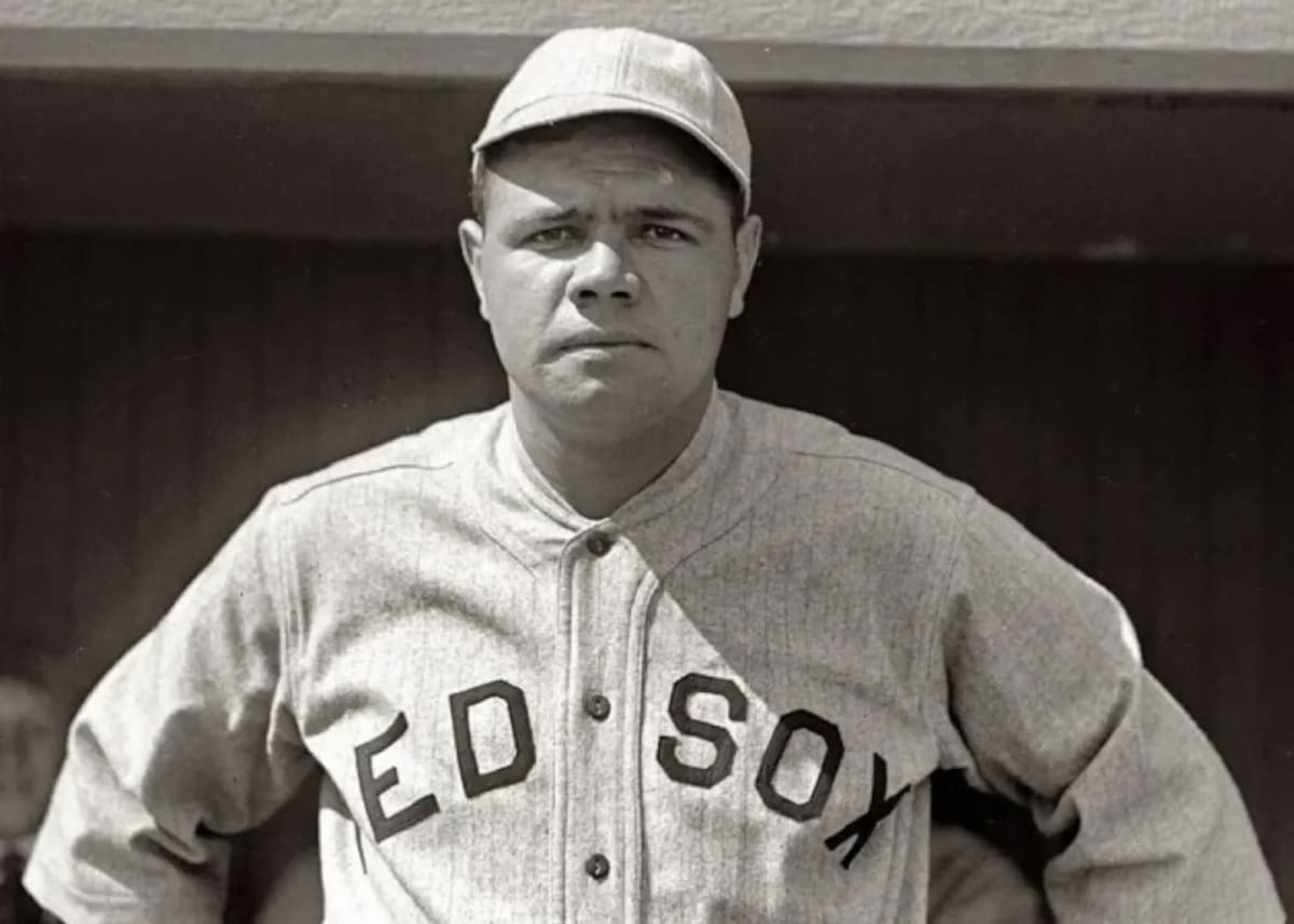 Babe Ruth como jugador de los Medias Rojas de Boston. (Foto: Redes sociales)