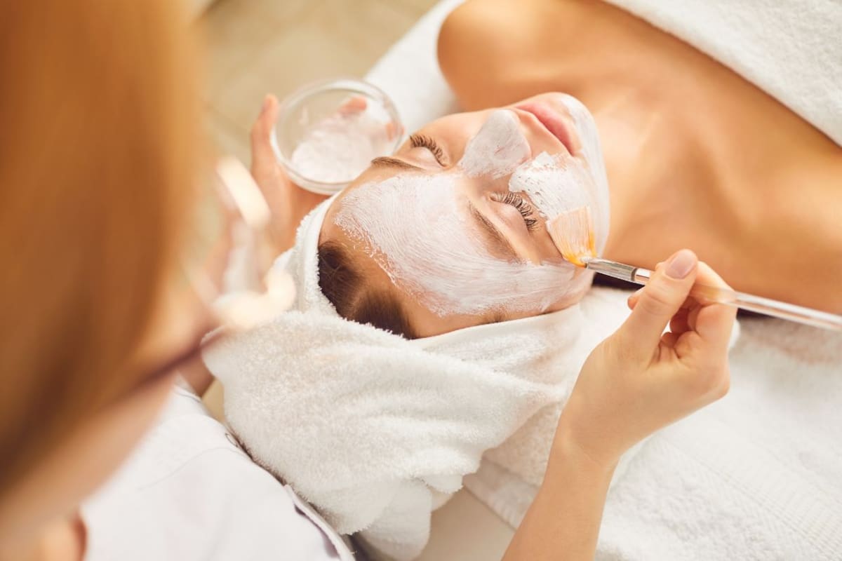 Cómo hidratar la piel con mascarilla de yogur y miel