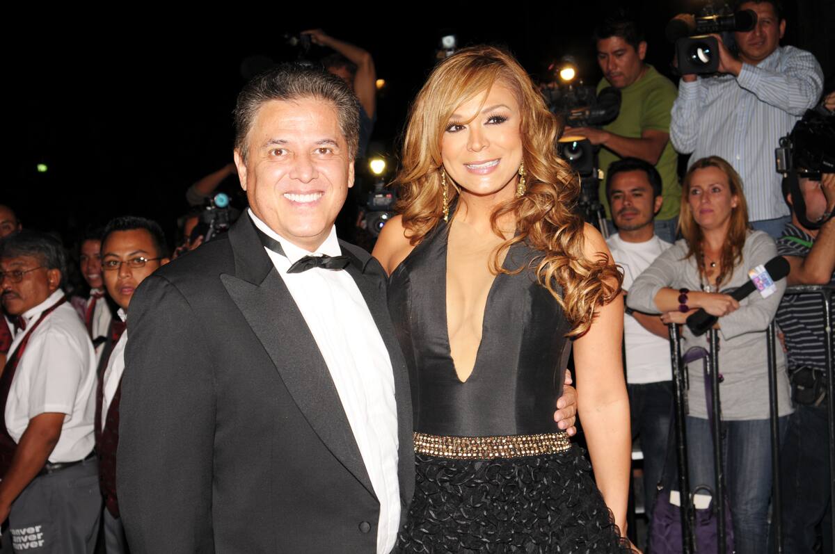 Brenda Bezares asegura que no hará caso a las críticas contra Mario Bezares.