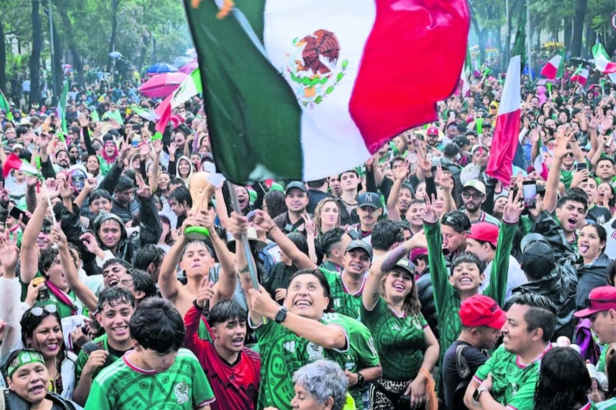 Lo que parecía una fiesta mundialista ya dejó 54 personas hospitalizadas en México, por lo que el IMSS mantiene listo un operativo médico especial para atender emergencias en las sedes