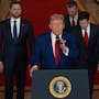 Donald Trump niega que EEUU entregará 300 millones de dólares para la reconstrucción de Irán
