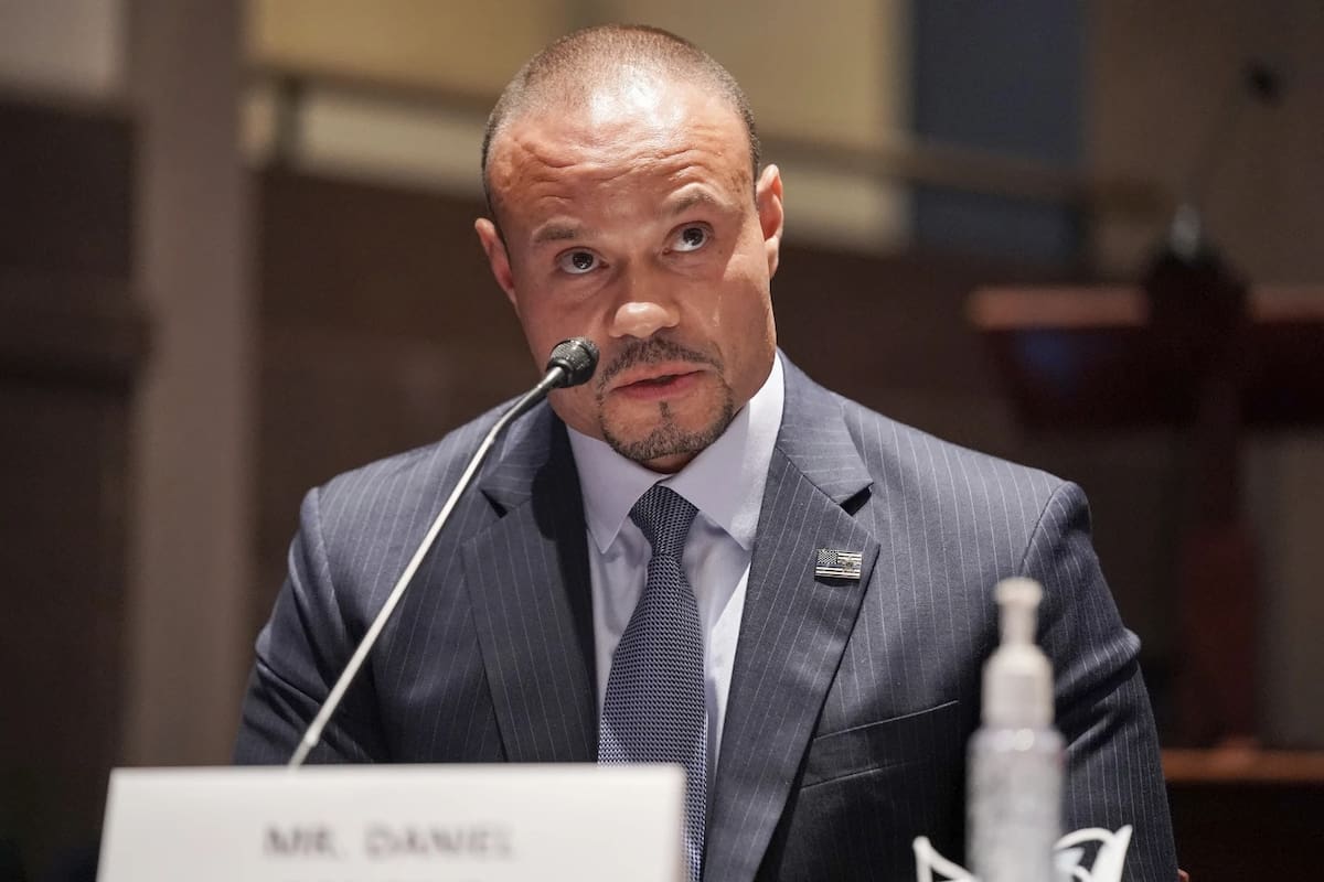 Daniel Bongino habla durante una audiencia del Comité Judicial de la Cámara de Representantes sobre los cambios propuestos a las prácticas policiales y la rendición de cuentas en el Capitolio, el 10 de junio de 2020, en Washington. | Crédito: Greg Nash/Pool vía AP