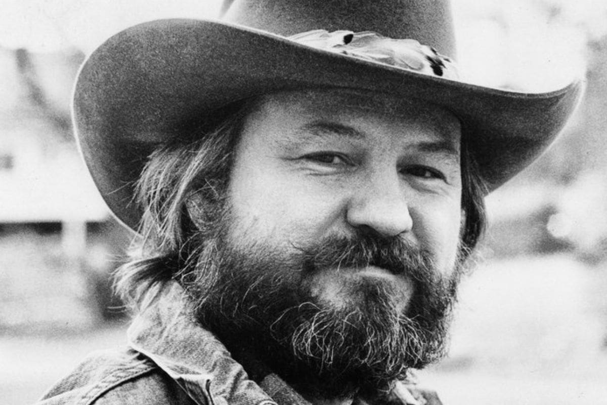 Fallece Sonny Curtis, el legendario compositor detrás de clásicos del rock y la música popular: ¿de qué murió?