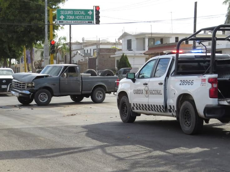 Choca unidad de la Guardia Nacional; hay tres elementos lesionados