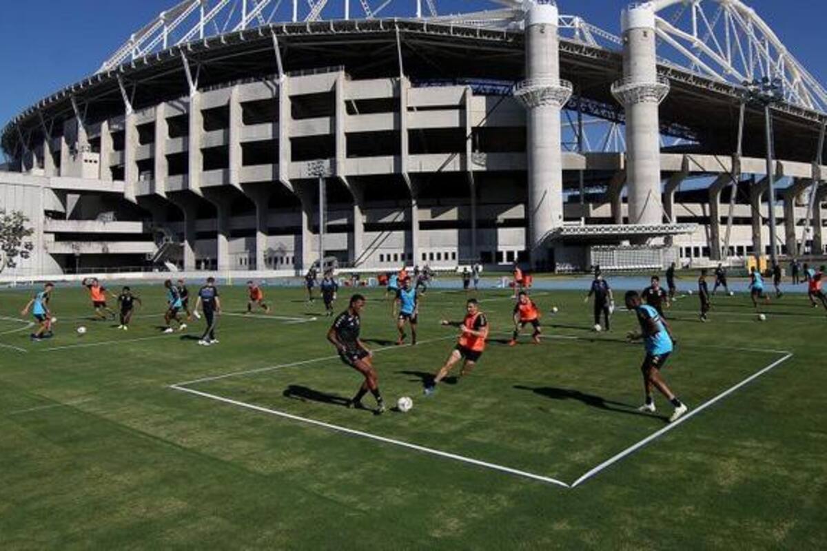 Entre Corinthians y Bofatogo se acumularon 30 casos positivos por covid-19