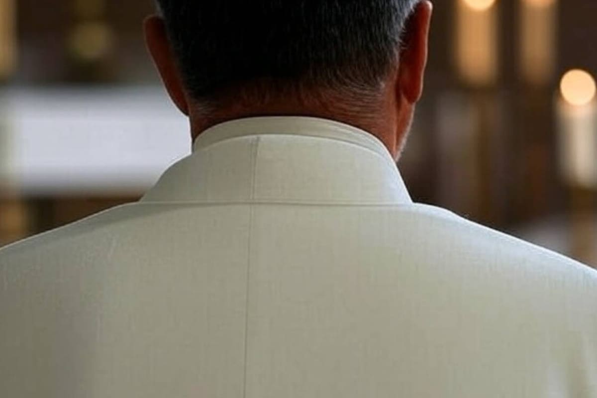 Atacan a tiros a sacerdote en Tabasco cuando iba en su vehículo; autoridades reportan que se encuentra estable