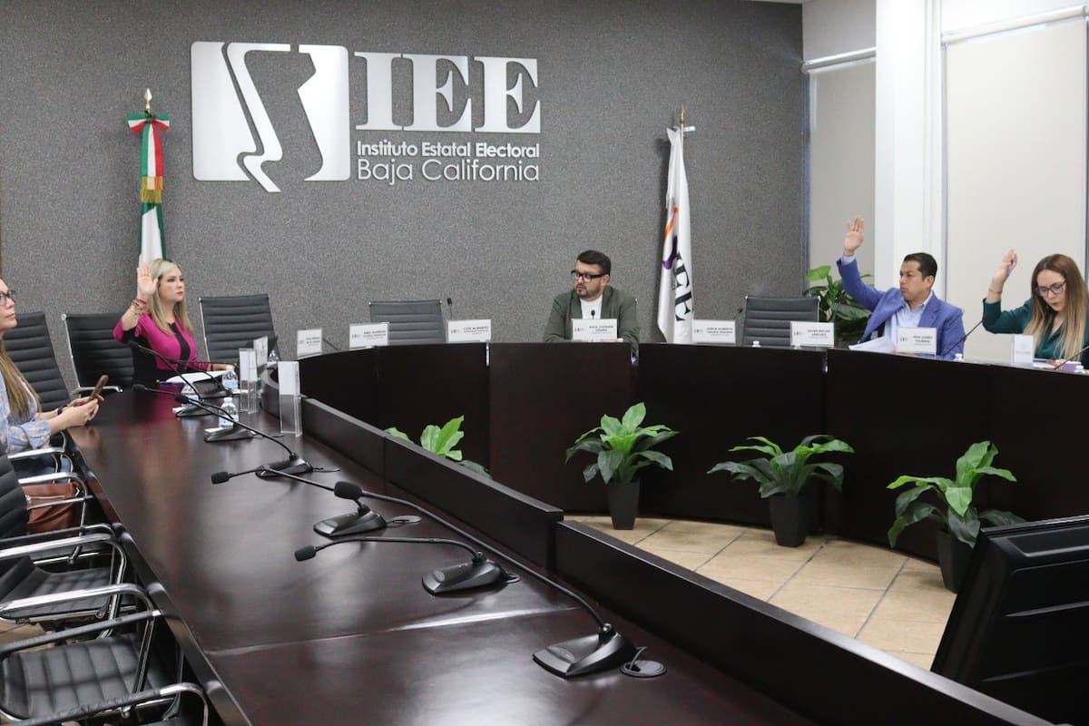 Postergan análisis de lineamientos sobre revocación de mandato en BC