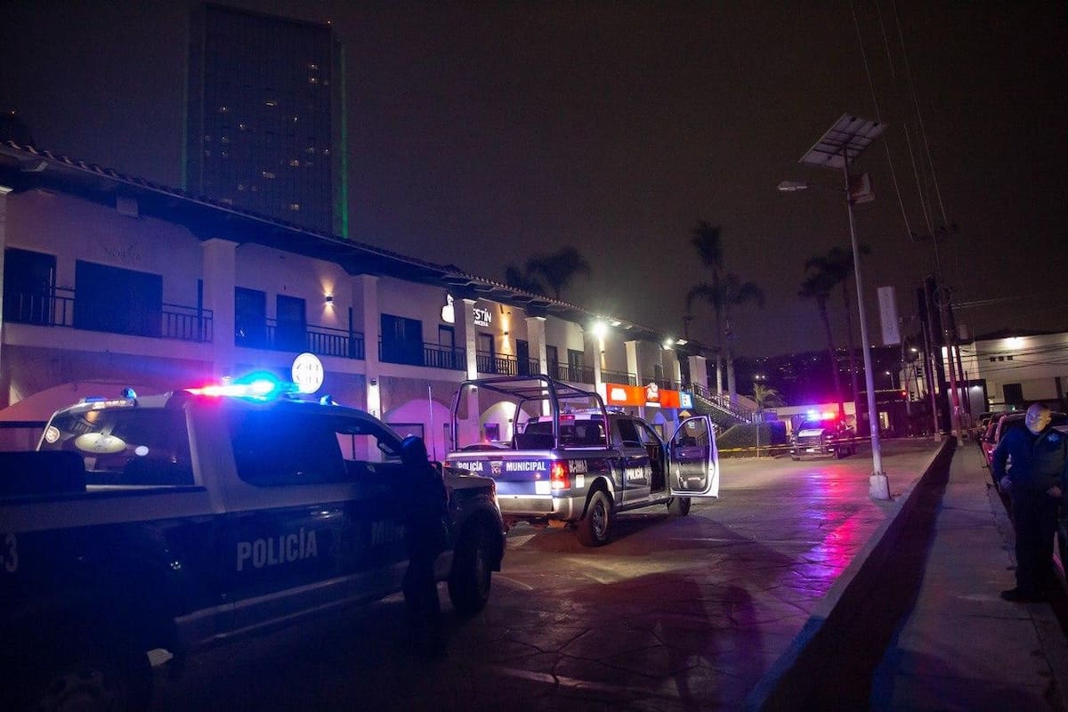 Balacera en Plaza Conquistador moviliza a autoridades en Tijuana