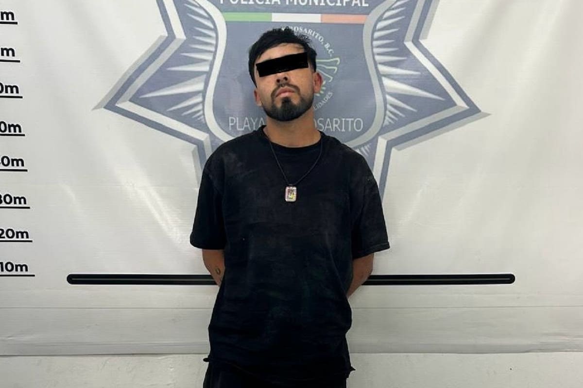 Aseguran 160 dosis de cristal y marihuana tras persecución y agresión a oficial en Rosarito