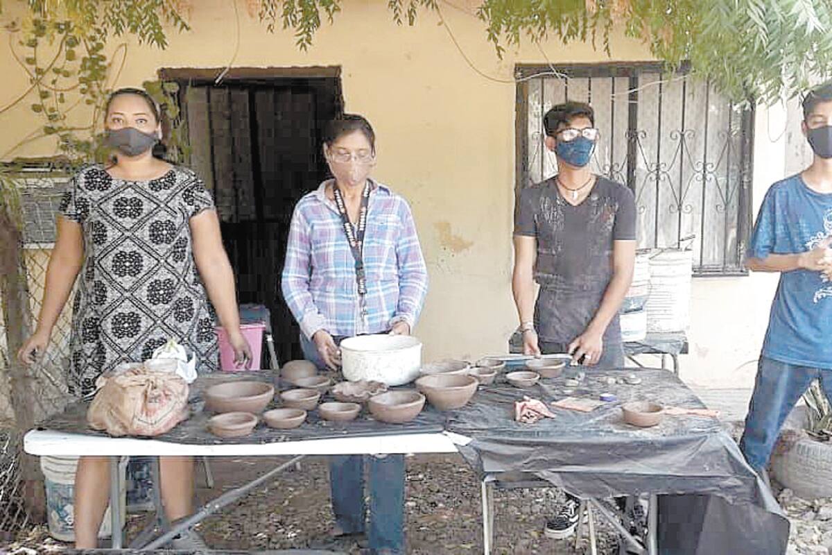 Trabajan el arte del barro para preservar sus tradiciones