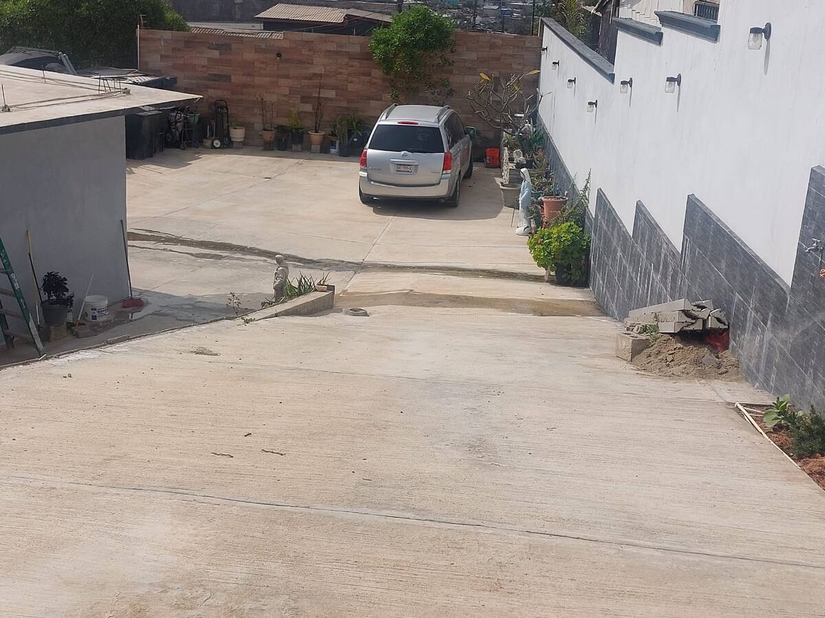 Vecino de las Torres piden apoyo por filtración de agua