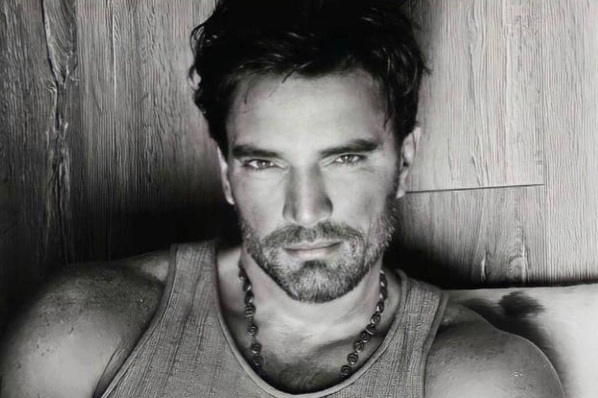 Julián Gil dio positivo a Covid-19 y no pudo hospitalizarse por falta de camas