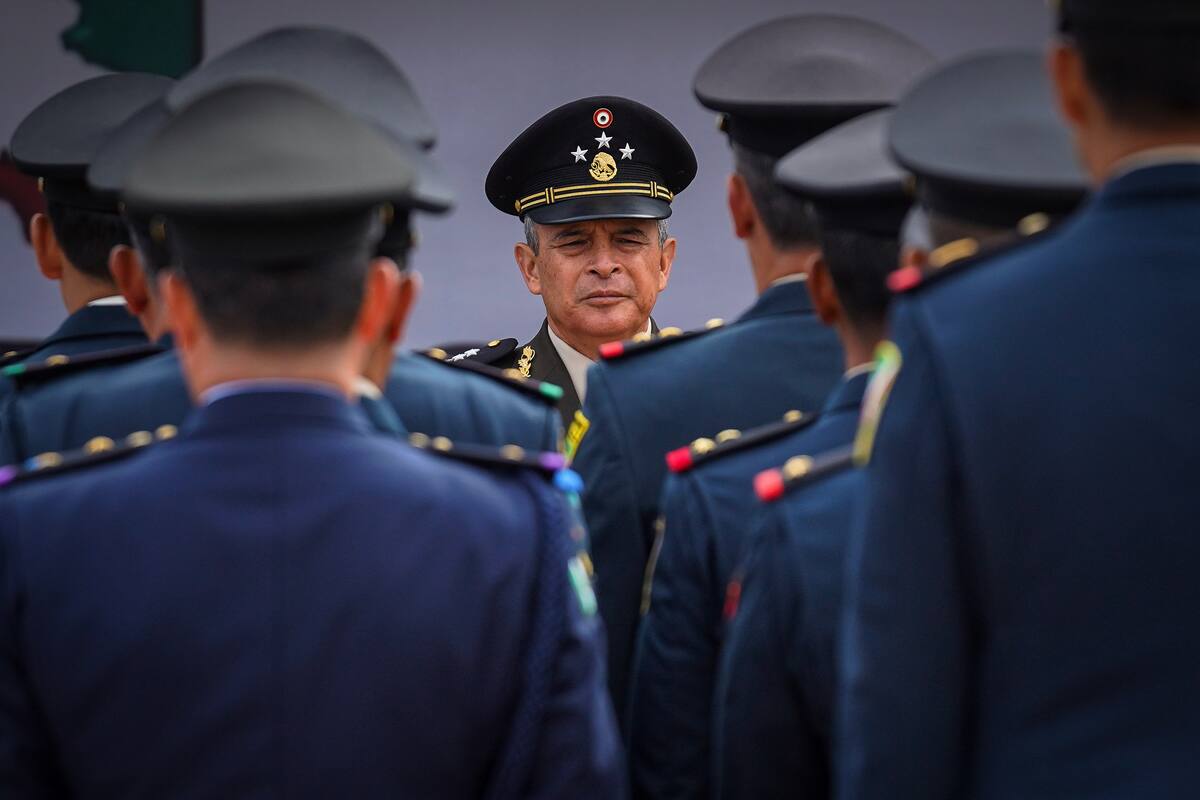 Viene a coordinar estrategia por la paz, dice el nuevo Comandante