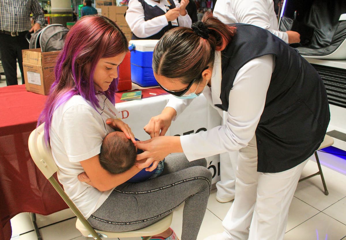 La vacuna de Influenza se aplica a niños y niñas de 6 meses a 5 años.