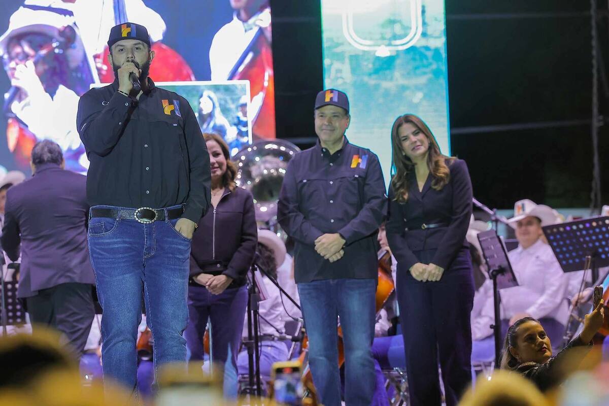 Reconocen a Carin León ‘Toño’ y Patty Ruibal