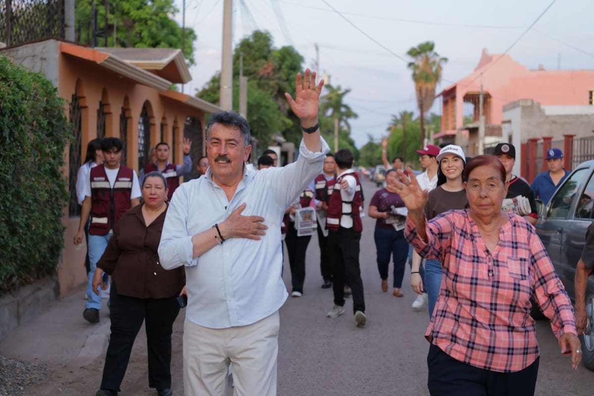 Javier Lamarque fortalece el diálogo con familias de la colonia México