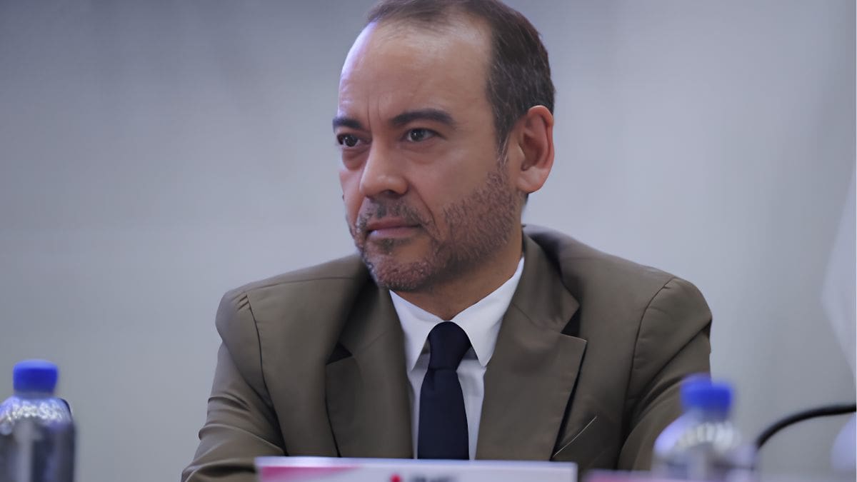 Roberto Carlos Félix López queda al frente de la Secretaría Ejecutiva del INE tras renuncia de Claudia Arlett Espino, ¿quién es?