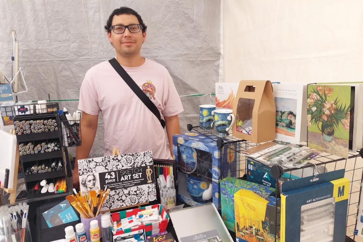 Mantienen sus ventas emprendedores en redes sociales debido a rentas