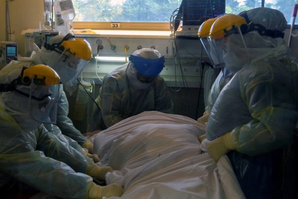 Cómo Uruguay evitó el colapso de su sistema de salud pese a tener una de las peores tasas de muertes nuevas por covid-19