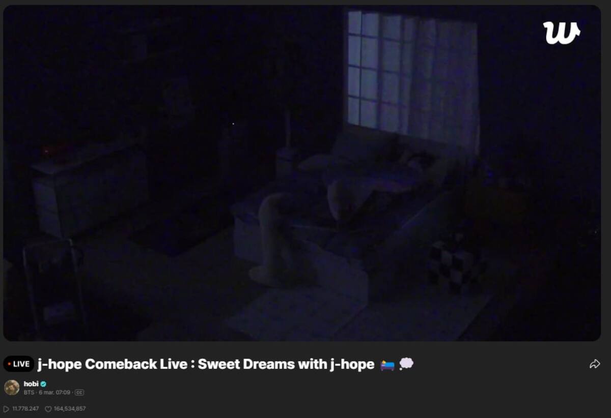 12 Millones de ARMY observan a J-Hope de BTS dormir.