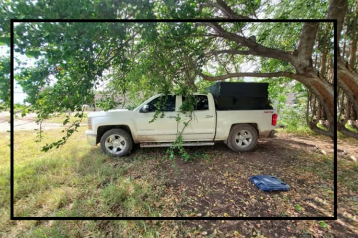 Camioneta robada con blindaje, cartuchos y cristal aparece en operativo en Sinaloa