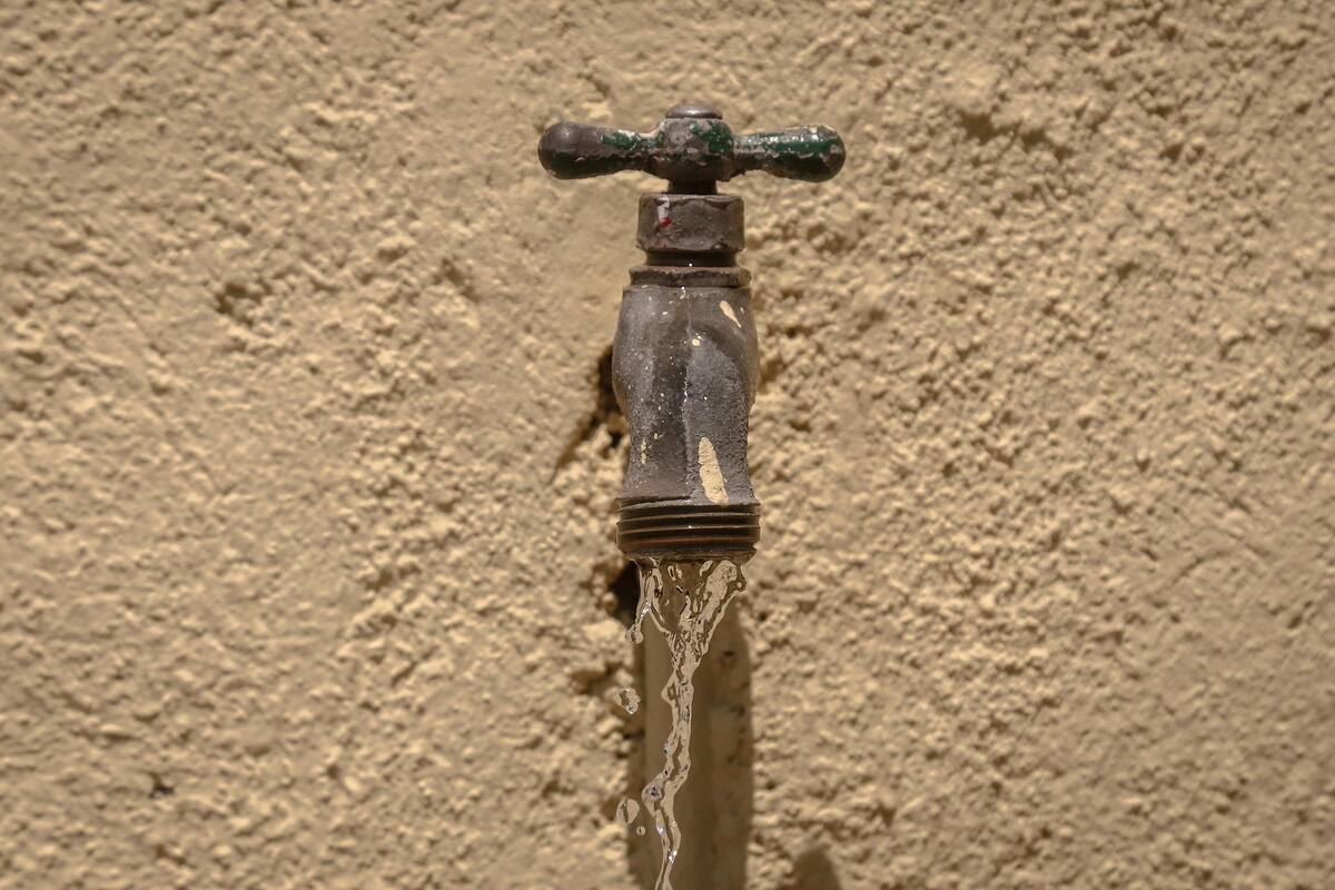 Dosificarán servicio de agua en Hermosillo ante rehabilitación de calle Reforma