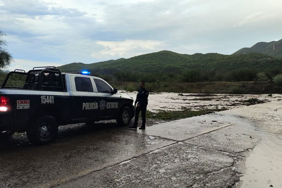 Lluvias en Sonora dejan arroyos crecidos y cierres carreteros; Protección Civil mantiene vigilancia en siete municipios y pide evitar zonas inundadas