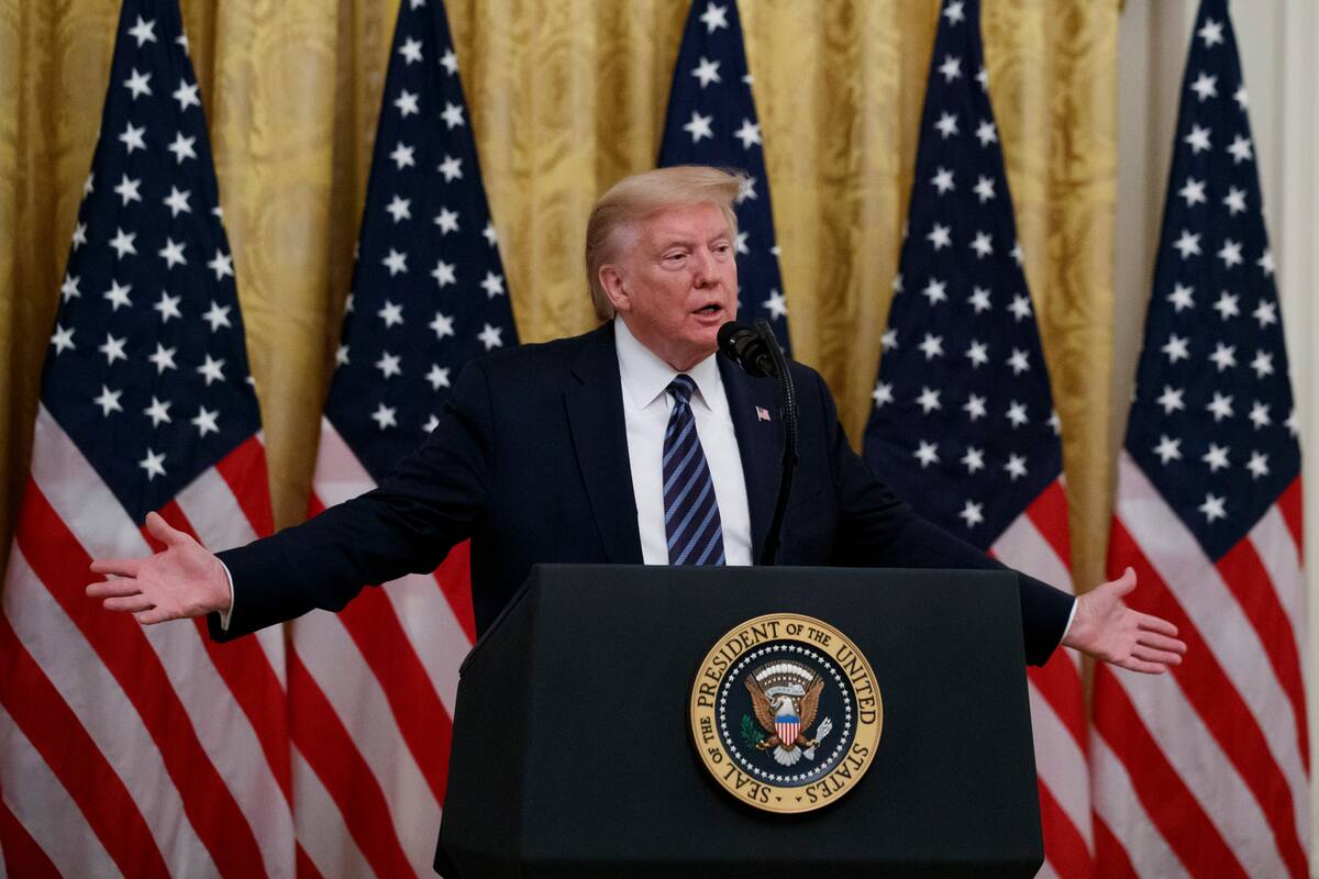 Trump anuncia que aplazará la cumbre del "obsoleto" G7 a septiembre
