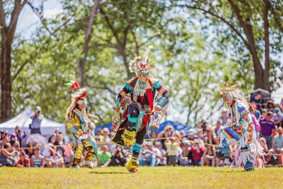 Fiesta de colores vibrantes