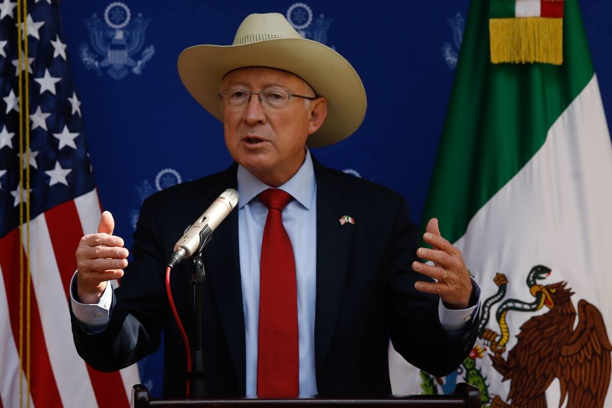 La democracia tiembla en el mundo: Ken Salazar, embajador de EU en México