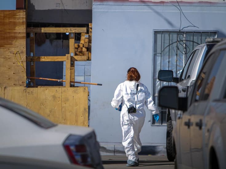 Encuentra madre cuerpo de su hija en un bote de basura