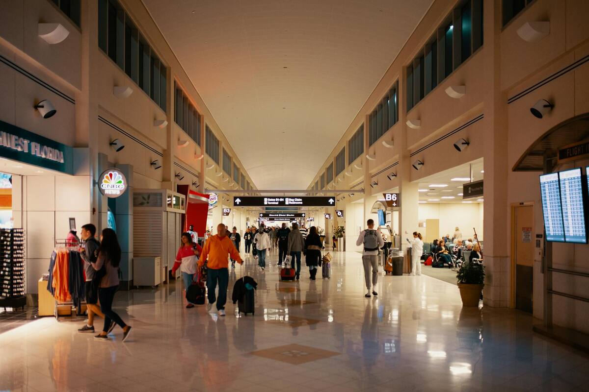 Muere pasajero de nacionalidad mexicana en la terminal número 2 del ACIM