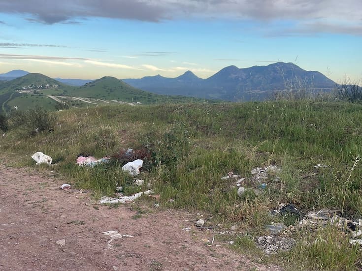 Localizan a hombre atado y con huellas de violencia en camino vecinal de Rosarito