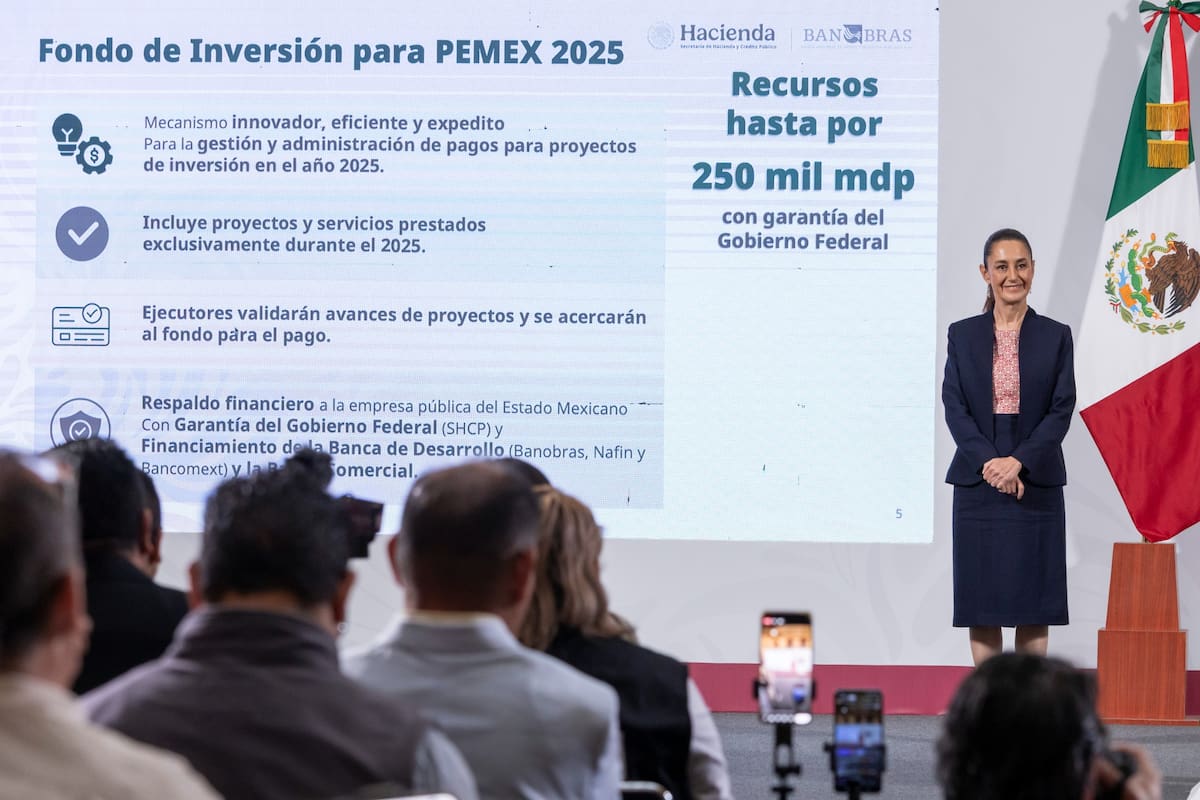 Gobierno de Sheinbaum presenta estrategia para reducir la deuda de Pemex. | Crédito: Presidencia