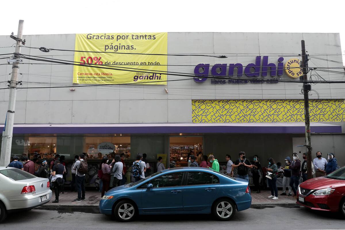 ‘Doloroso, pero necesario’, cierre de librería Gandhi