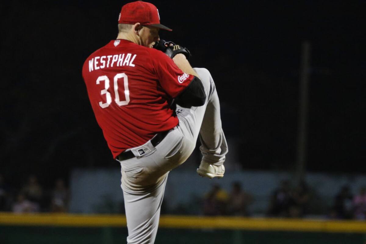 Luke Westphal fue el pitcher ganador al dominar en una hermética apertura de seis entradas sin carrera, un hit, con cinco ponches sin bases por bolas.