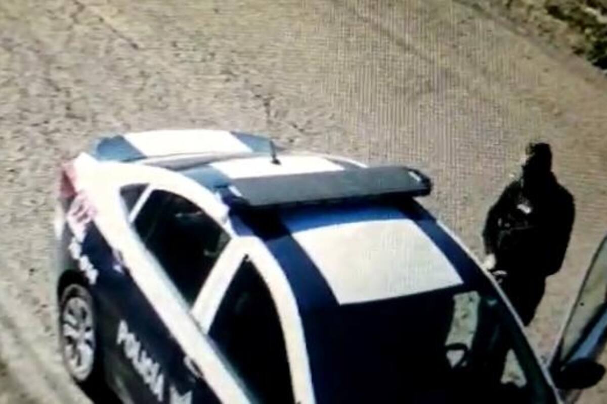 Suspenden a policía captado cometiendo acto de corrupción en Rosarito