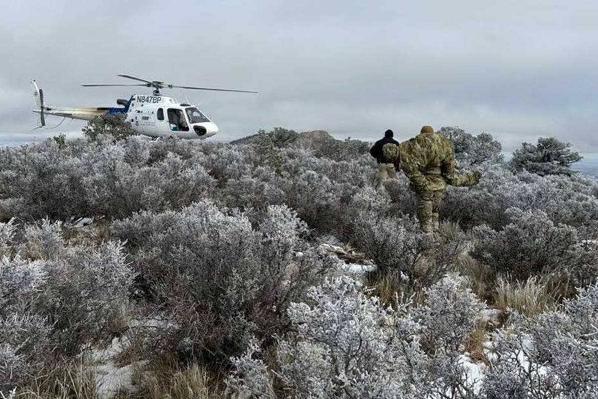 Rescatan de entre la nieve a excursionista en el oeste de Texas