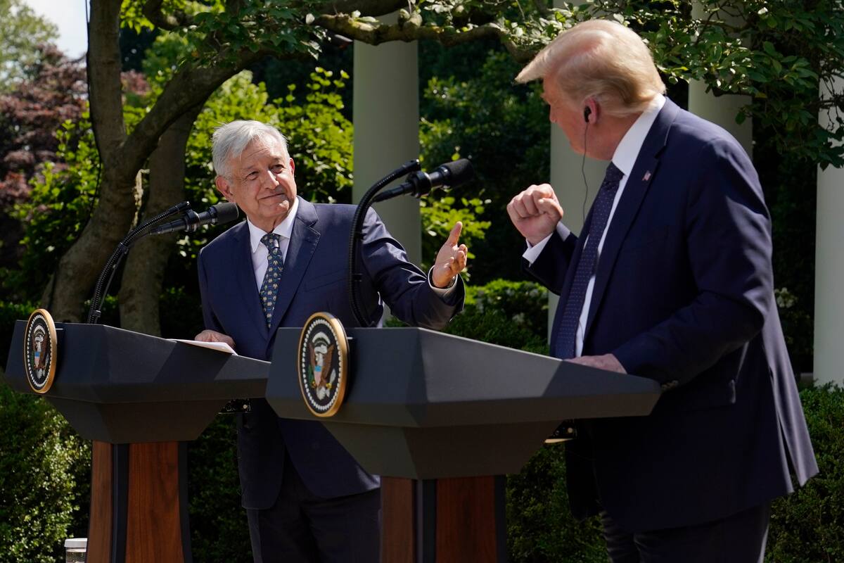 Carlos Loret de Mola dice que el candidato de AMLO es Donald Trump y que puede ganar