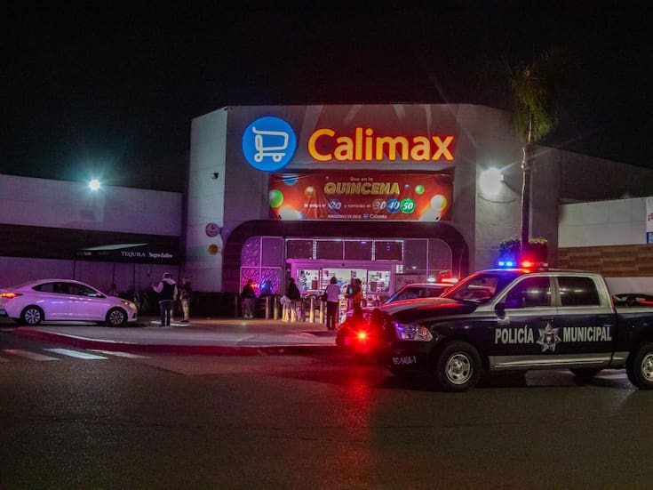 Asaltan a mano armada tienda Calimax en Gaz y Anexas